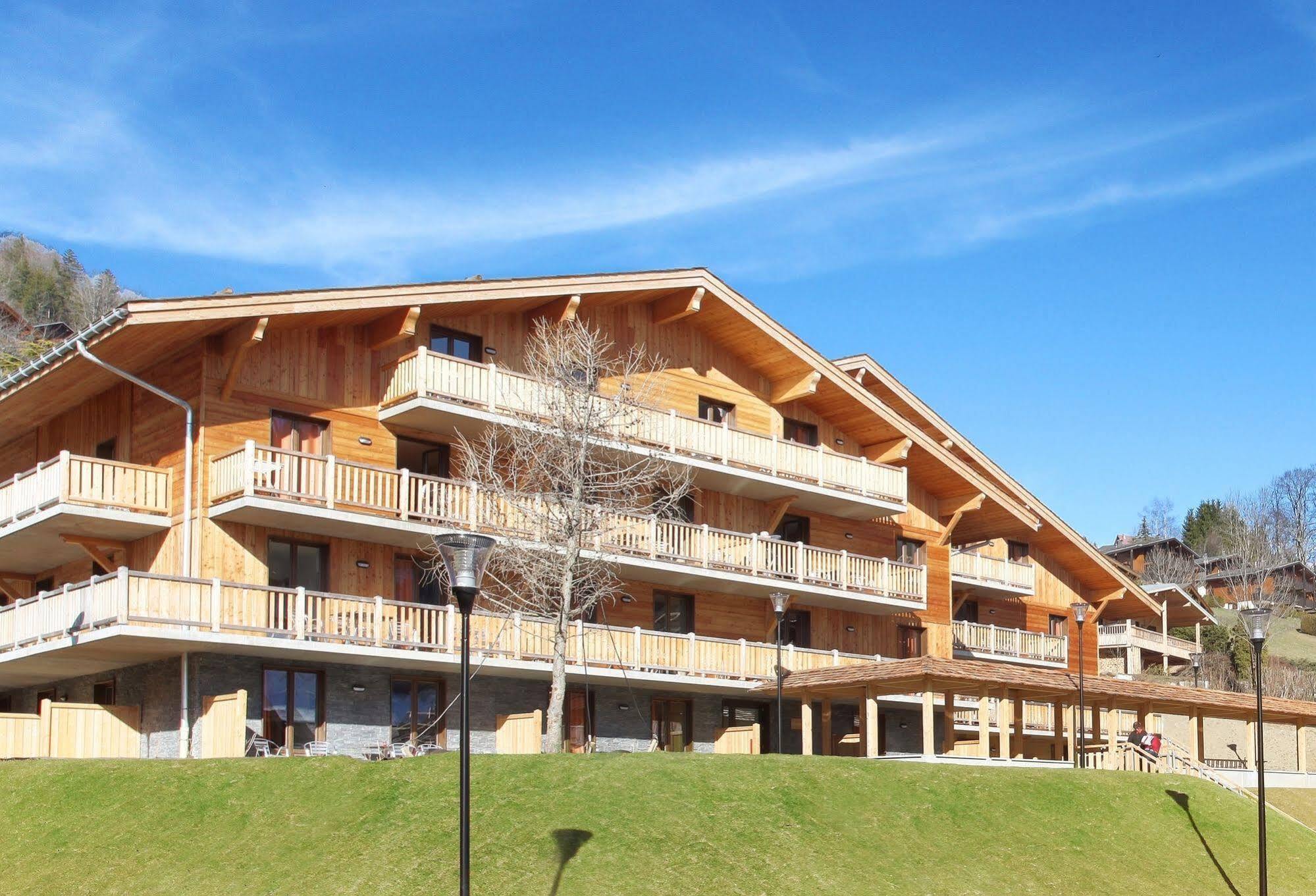 Residence Prestige Odalys Mendi Alde La Clusaz Exterior photo