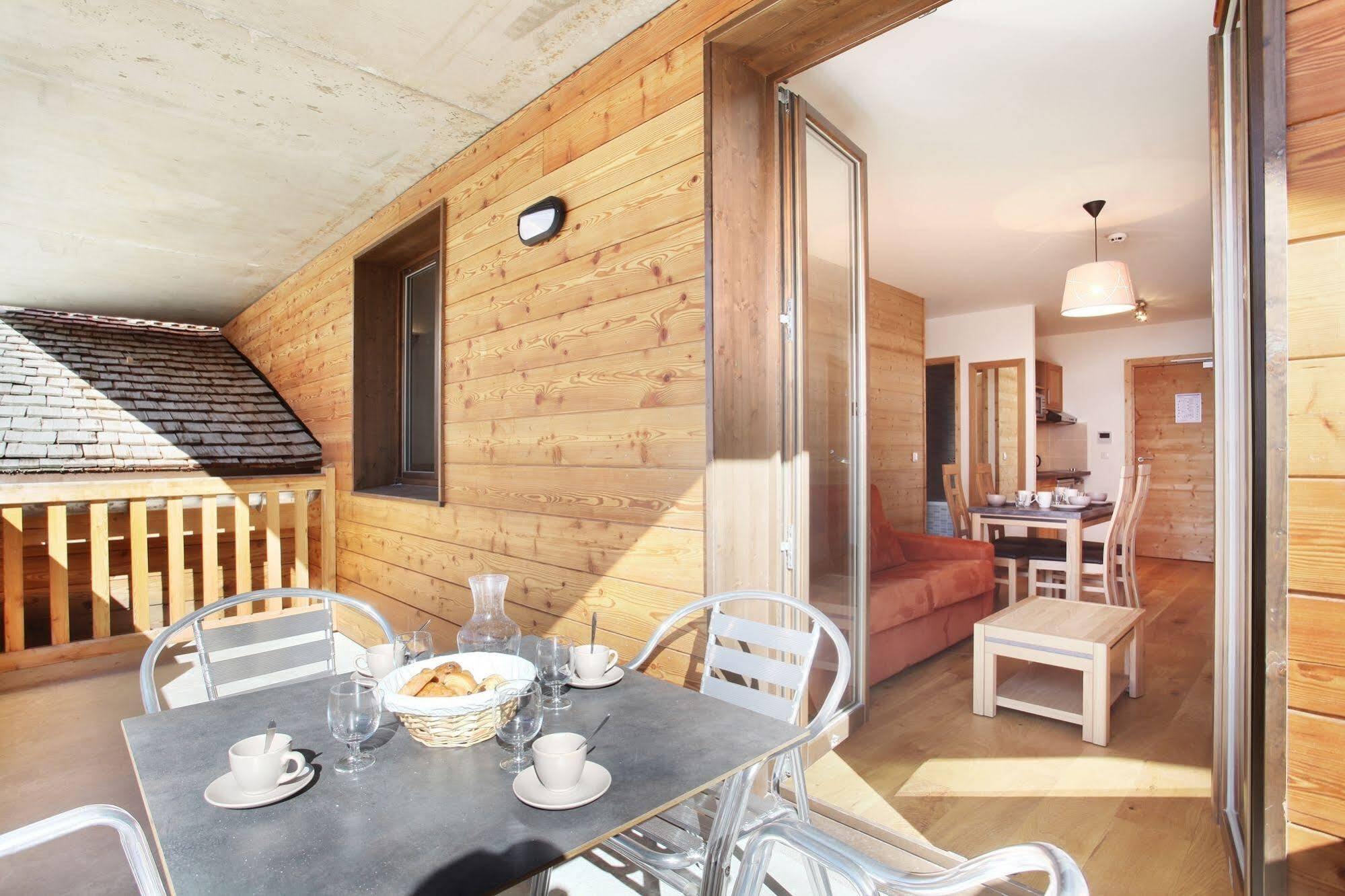Residence Prestige Odalys Mendi Alde La Clusaz Exterior photo