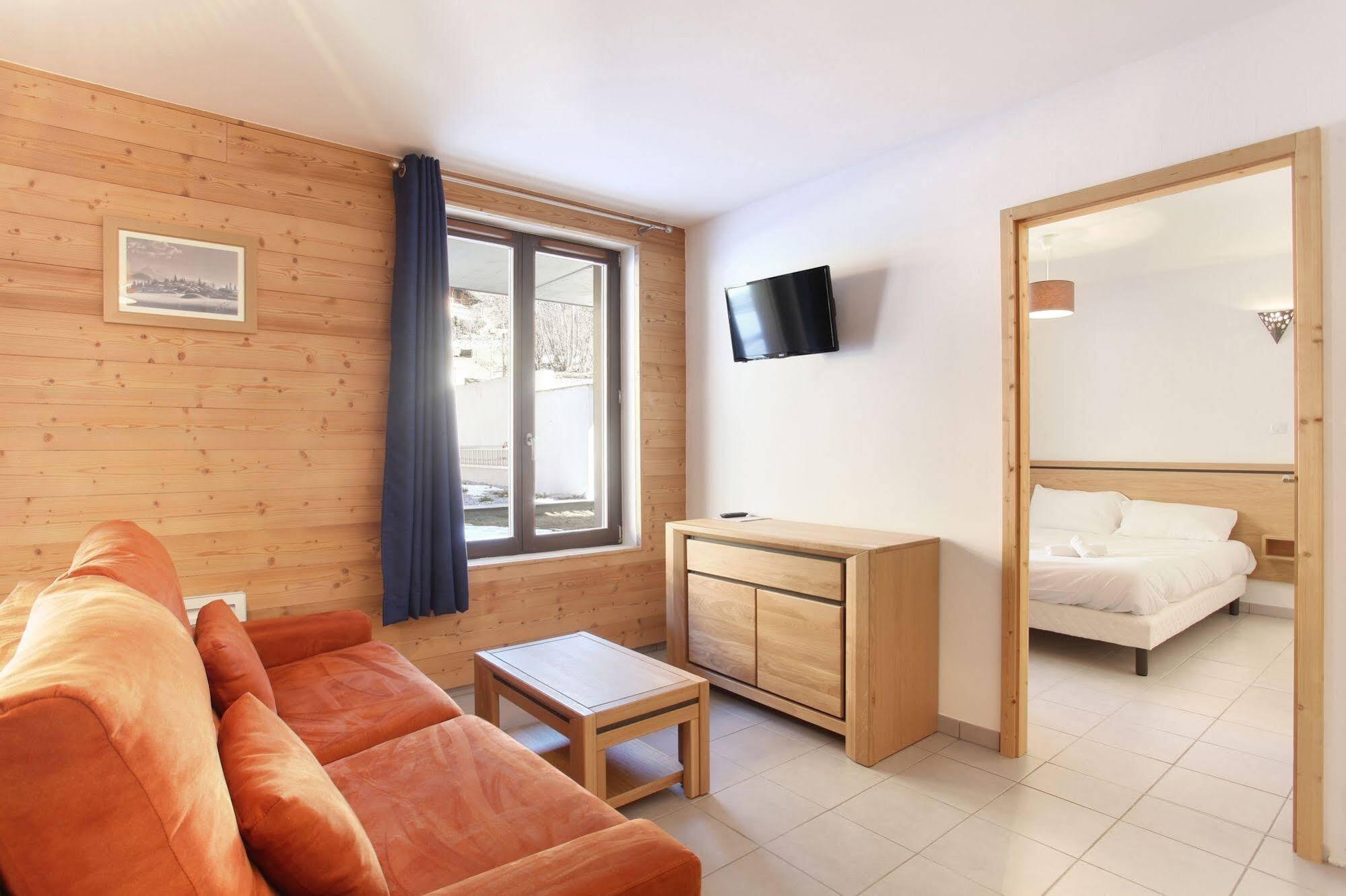 Residence Prestige Odalys Mendi Alde La Clusaz Exterior photo